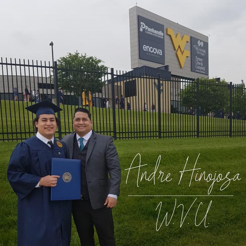 Andre Hinojosa, ex alumno de iU, en su graduación de West Virginia University